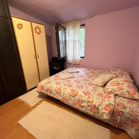 Mina Apartment